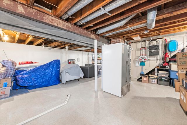 22716 Chapoton Road, Saint Clair Shores, MI 48080