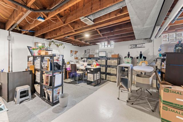 22716 Chapoton Road, Saint Clair Shores, MI 48080