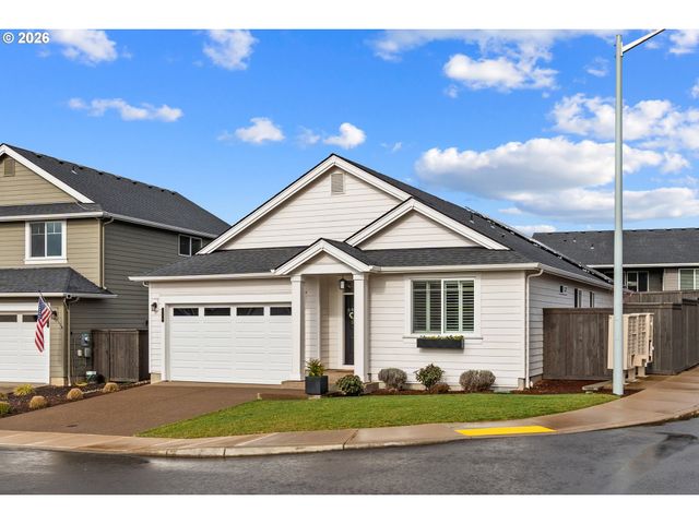 513 Ne FREMONT Dr, Estacada, OR 97023