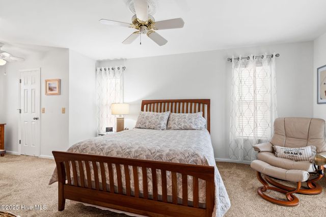 422 36th Street, Sunset Beach, NC 28468