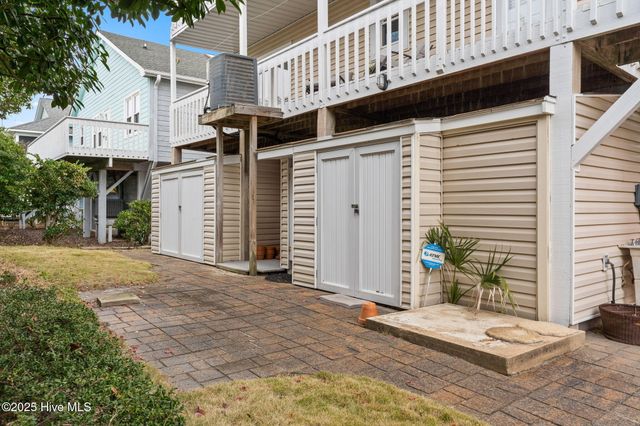 422 36th Street, Sunset Beach, NC 28468