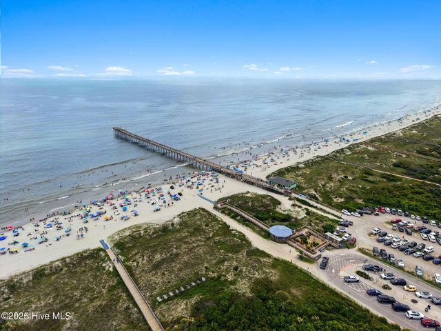 422 36th Street, Sunset Beach, NC 28468