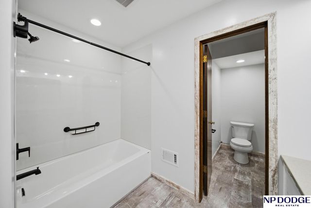 1429 N William Avenue, Fremont, NE 68025