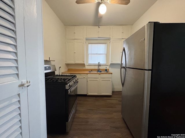 2014 W Mulberry Ave, San Antonio, TX 78201