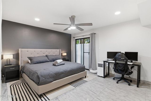4950 N Miller Road Apt 100, Scottsdale, AZ 85251