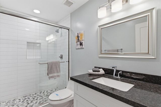 4950 N Miller Road Apt 100, Scottsdale, AZ 85251