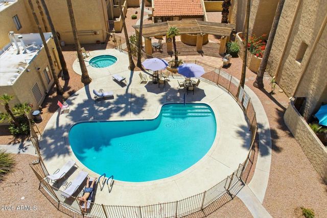 4950 N Miller Road Apt 100, Scottsdale, AZ 85251