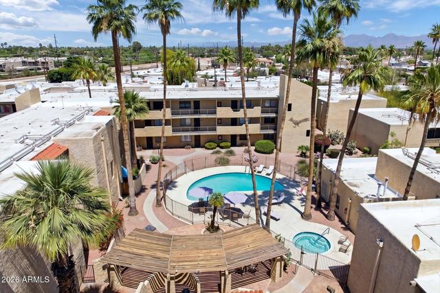4950 N Miller Road Apt 100, Scottsdale, AZ 85251