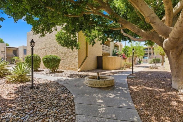 4950 N Miller Road Apt 100, Scottsdale, AZ 85251