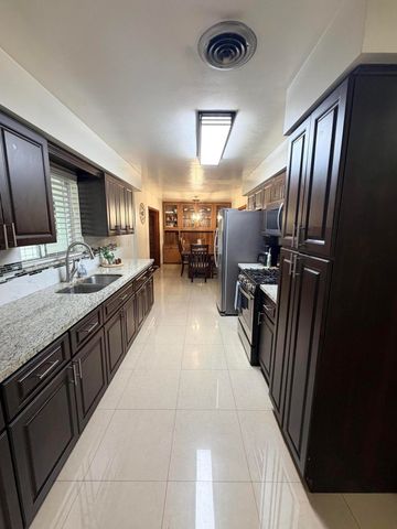 955 NW 4th St Street, Belle Glade, FL 33430