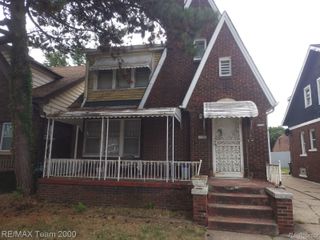 8265 Cloverlawn Street, Detroit, MI 48204