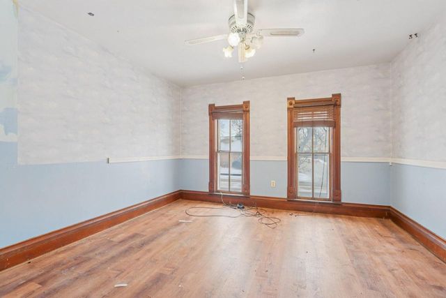 711 E Walworth AVENUE, Delavan, WI 53115