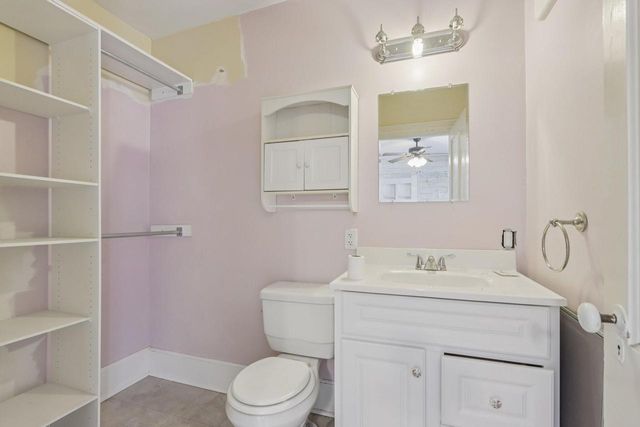 711 E Walworth AVENUE, Delavan, WI 53115