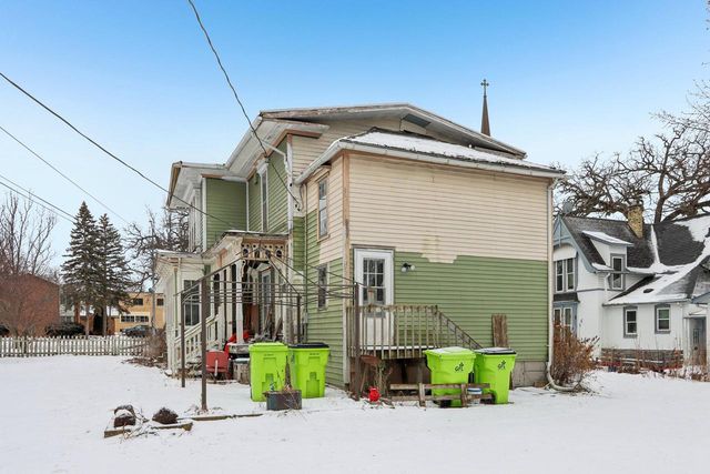 711 E Walworth AVENUE, Delavan, WI 53115