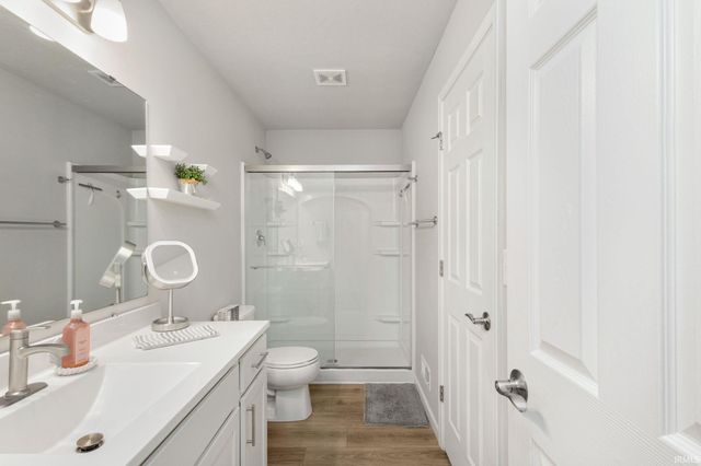 1308 Chapel Hill Drive, Mishawaka, IN 46545