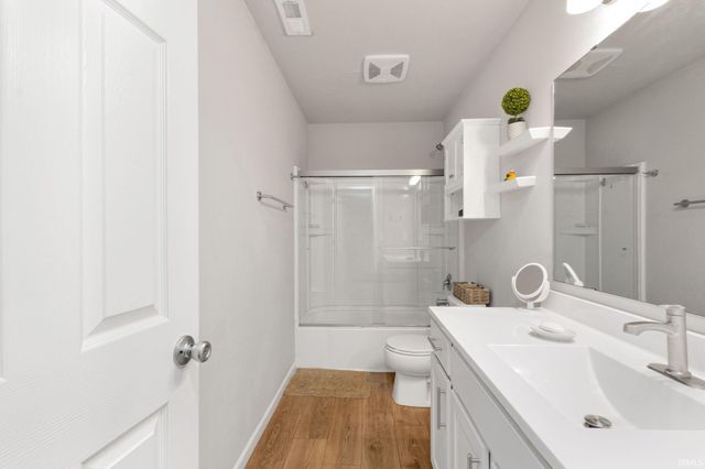 1308 Chapel Hill Drive, Mishawaka, IN 46545