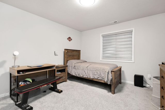 1308 Chapel Hill Drive, Mishawaka, IN 46545