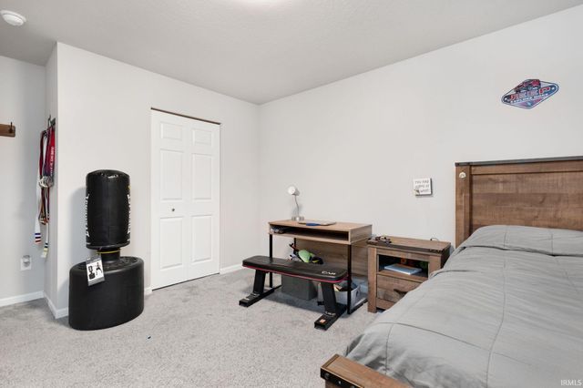 1308 Chapel Hill Drive, Mishawaka, IN 46545