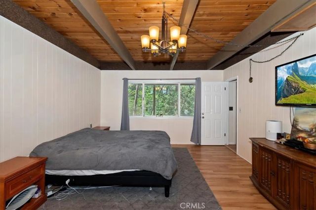 770 Berne, Crestline, CA 92325