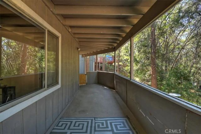 770 Berne, Crestline, CA 92325
