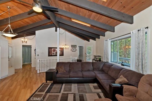 770 Berne, Crestline, CA 92325