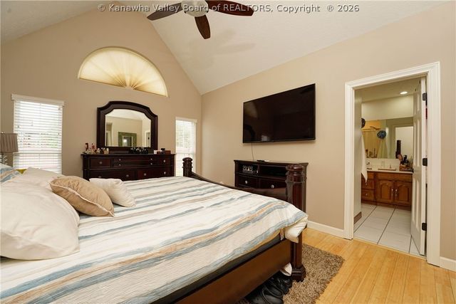 703 Charlie Street, Hurricane, WV 25526