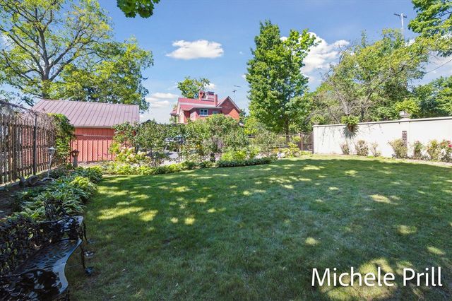 118 E Oliver Street, Owosso, MI 48867