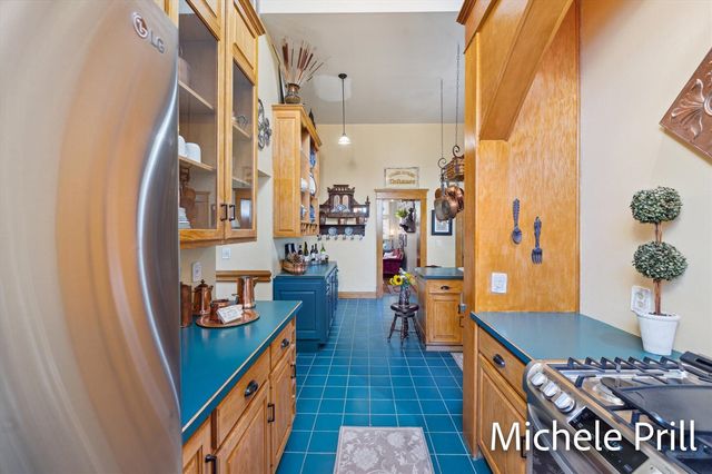 118 E Oliver Street, Owosso, MI 48867