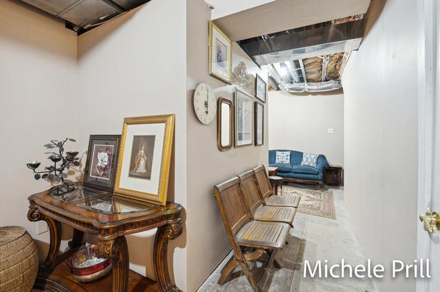 118 E Oliver Street, Owosso, MI 48867