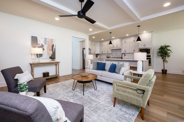 35 Belles Fleurs Circle, Little Rock, AR 72223