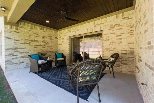 35 Belles Fleurs Circle, Little Rock, AR 72223