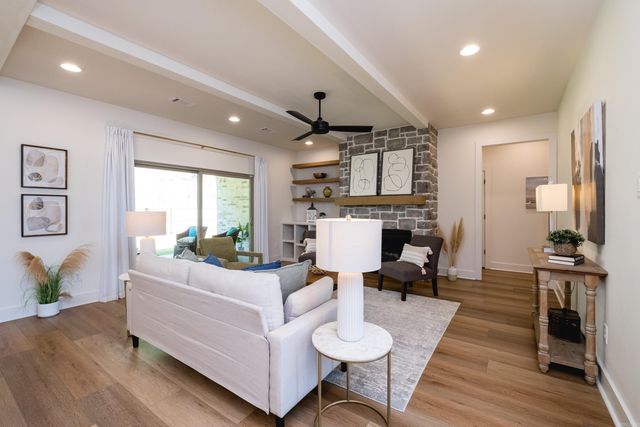 35 Belles Fleurs Circle, Little Rock, AR 72223