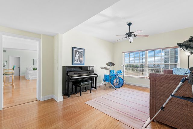 1299 S Ocean Boulevard R11, Boca Raton, FL 33432