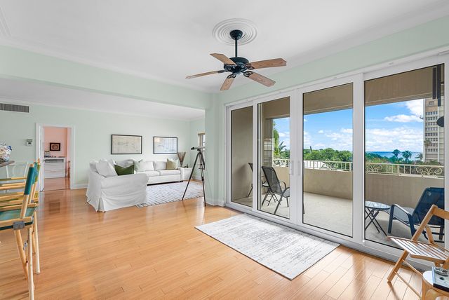 1299 S Ocean Boulevard R11, Boca Raton, FL 33432