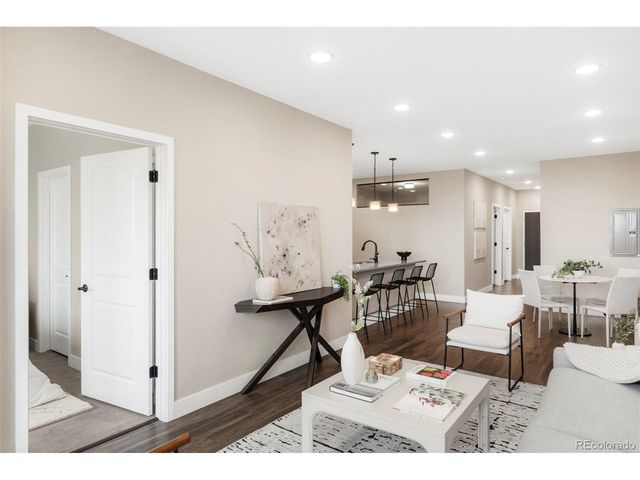 2729 W 28th Ave 506, Denver, CO 80211