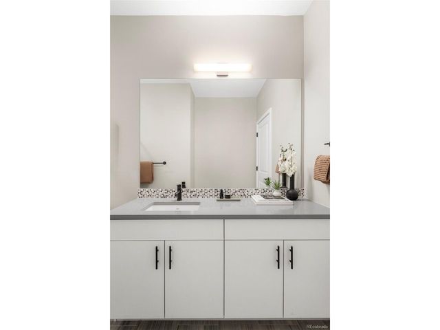 2729 W 28th Ave 506, Denver, CO 80211