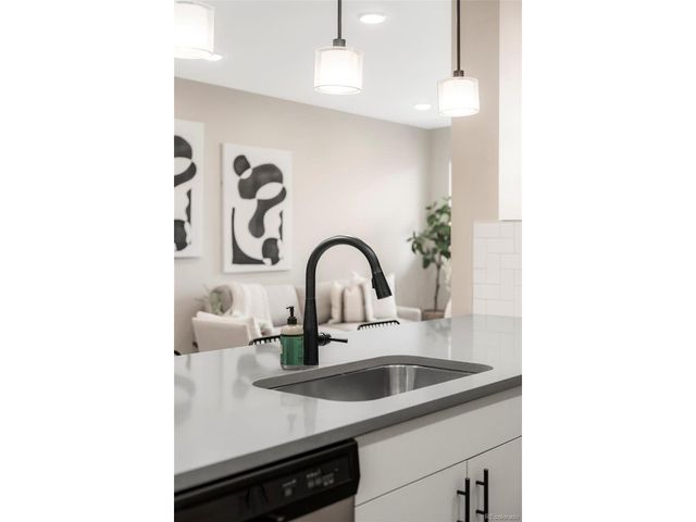 2729 W 28th Ave 506, Denver, CO 80211