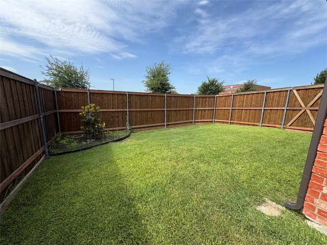 10807 Ambergate Lane, Frisco, TX 75035