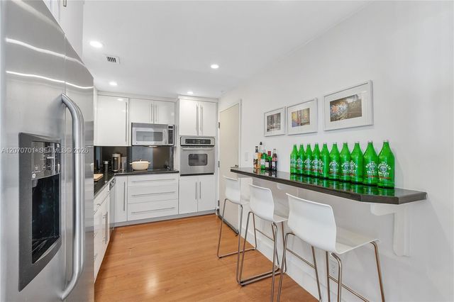 90 Edgewater Drive 917, Coral Gables, FL 33133