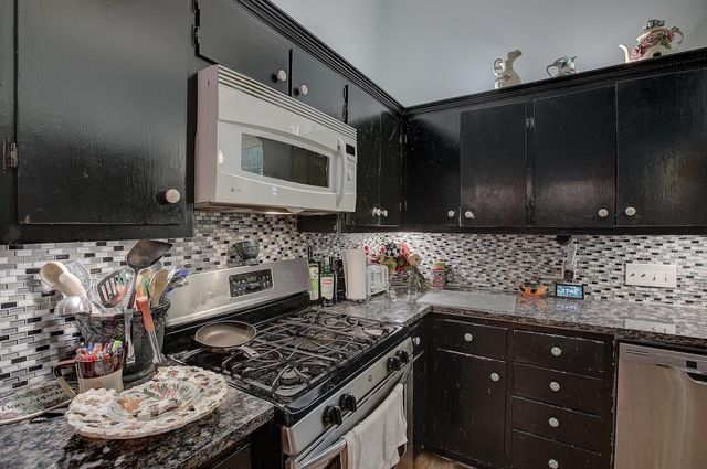 905 S Walnut ST, Georgetown, TX 78626