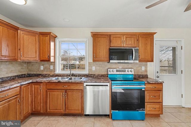 408 HAMILTON ST, Fredericksburg, VA 22408