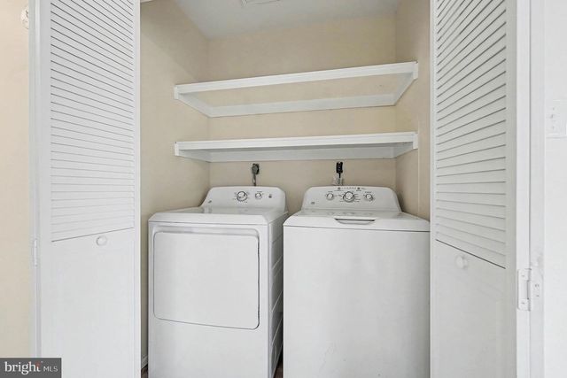 408 HAMILTON ST, Fredericksburg, VA 22408