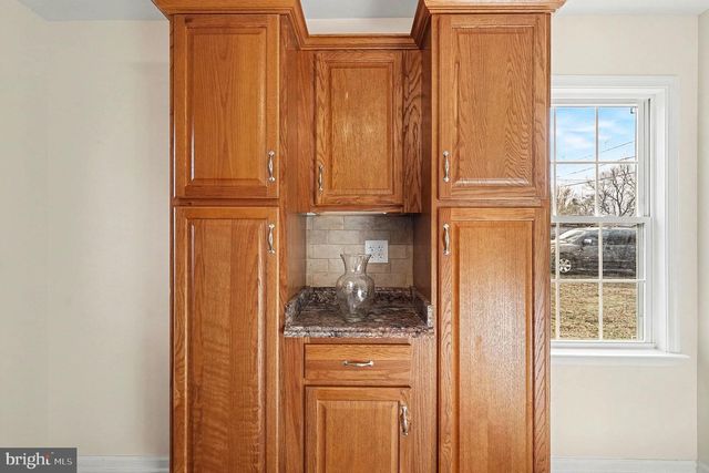 408 HAMILTON ST, Fredericksburg, VA 22408