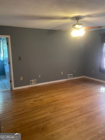 6701 Cowan Mill Road, Winston, GA 30187