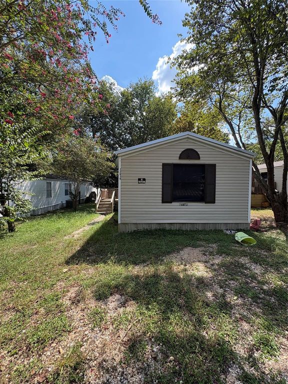 12619 Lazy Cove Drive, Willis, TX 77318