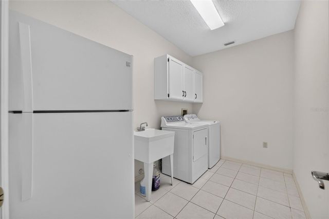 1303 ACRES DRIVE, Apopka, FL 32703