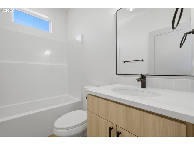 7041 Se 60th Ave, Portland, OR 97206