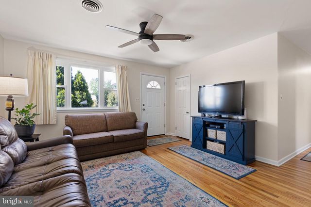 3 RADCLIFFE CT, Wilmington, DE 19804