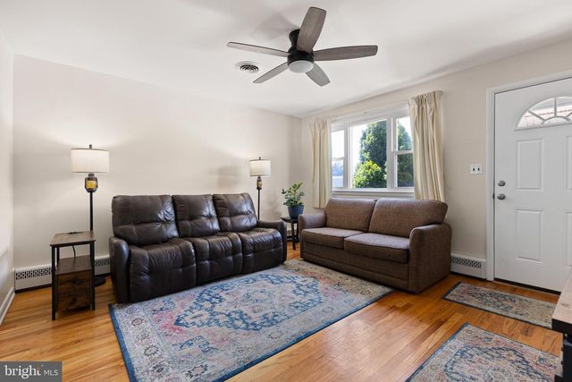 3 RADCLIFFE CT, Wilmington, DE 19804