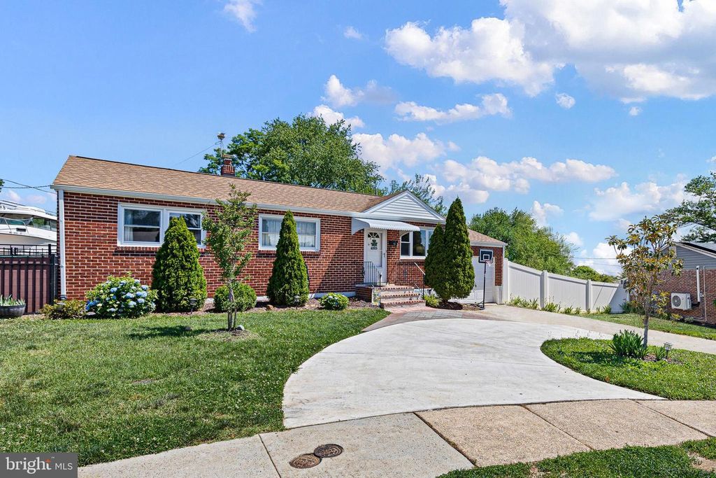 3 RADCLIFFE CT, Wilmington, DE 19804